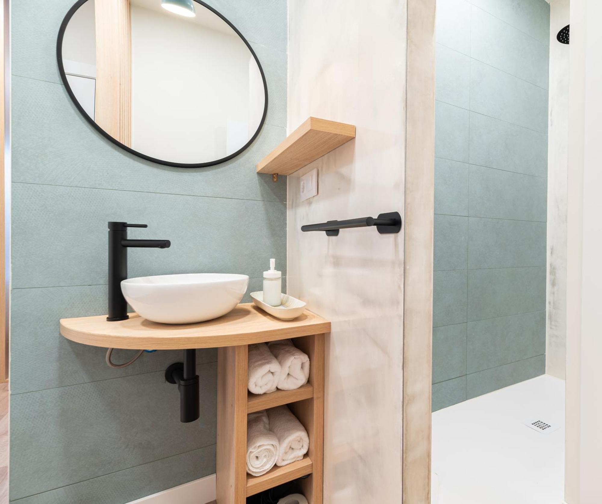 Apartamentos Turisticos Fatima, En El Centro De 比戈 外观 照片