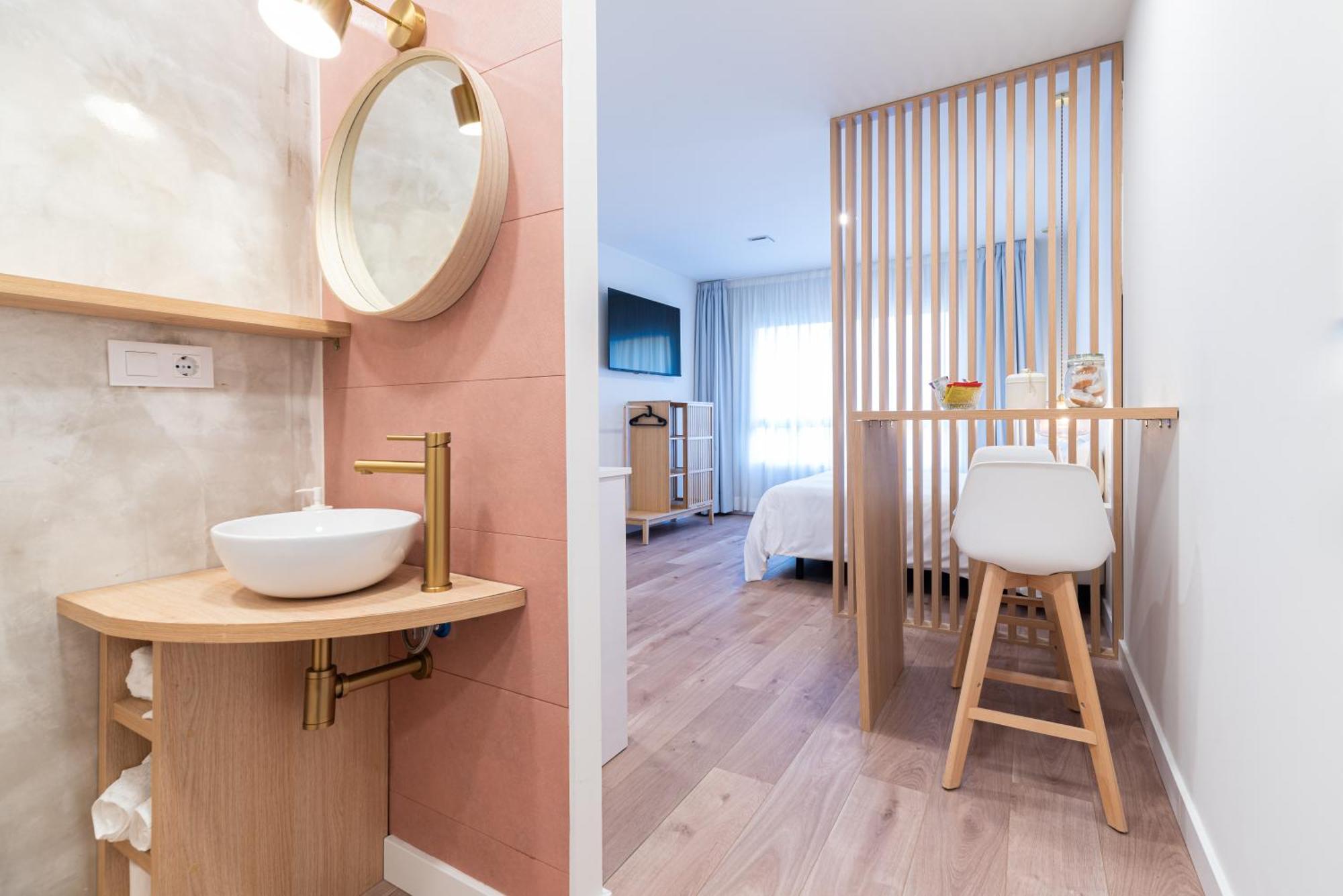 Apartamentos Turisticos Fatima, En El Centro De 比戈 外观 照片