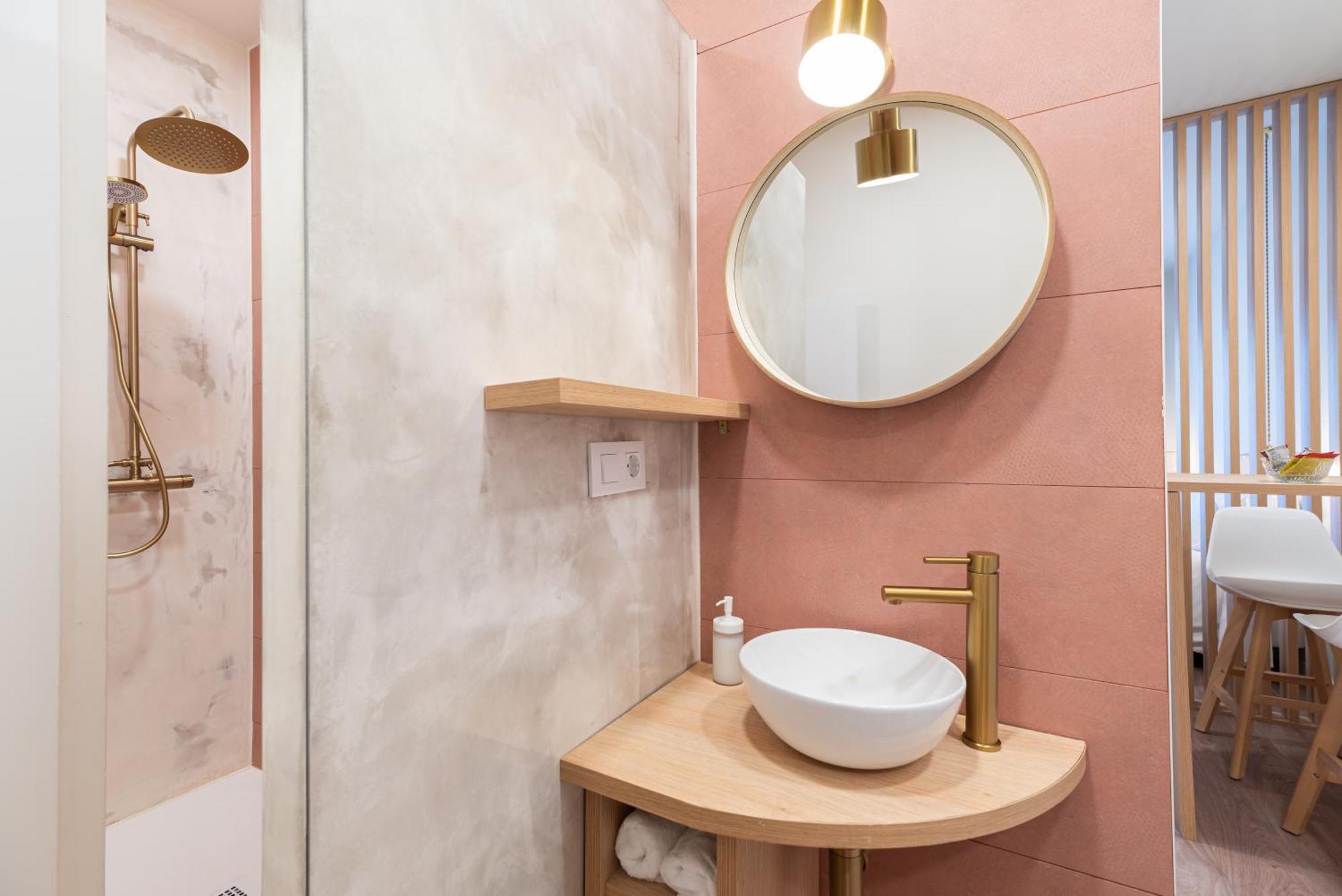 Apartamentos Turisticos Fatima, En El Centro De 比戈 外观 照片