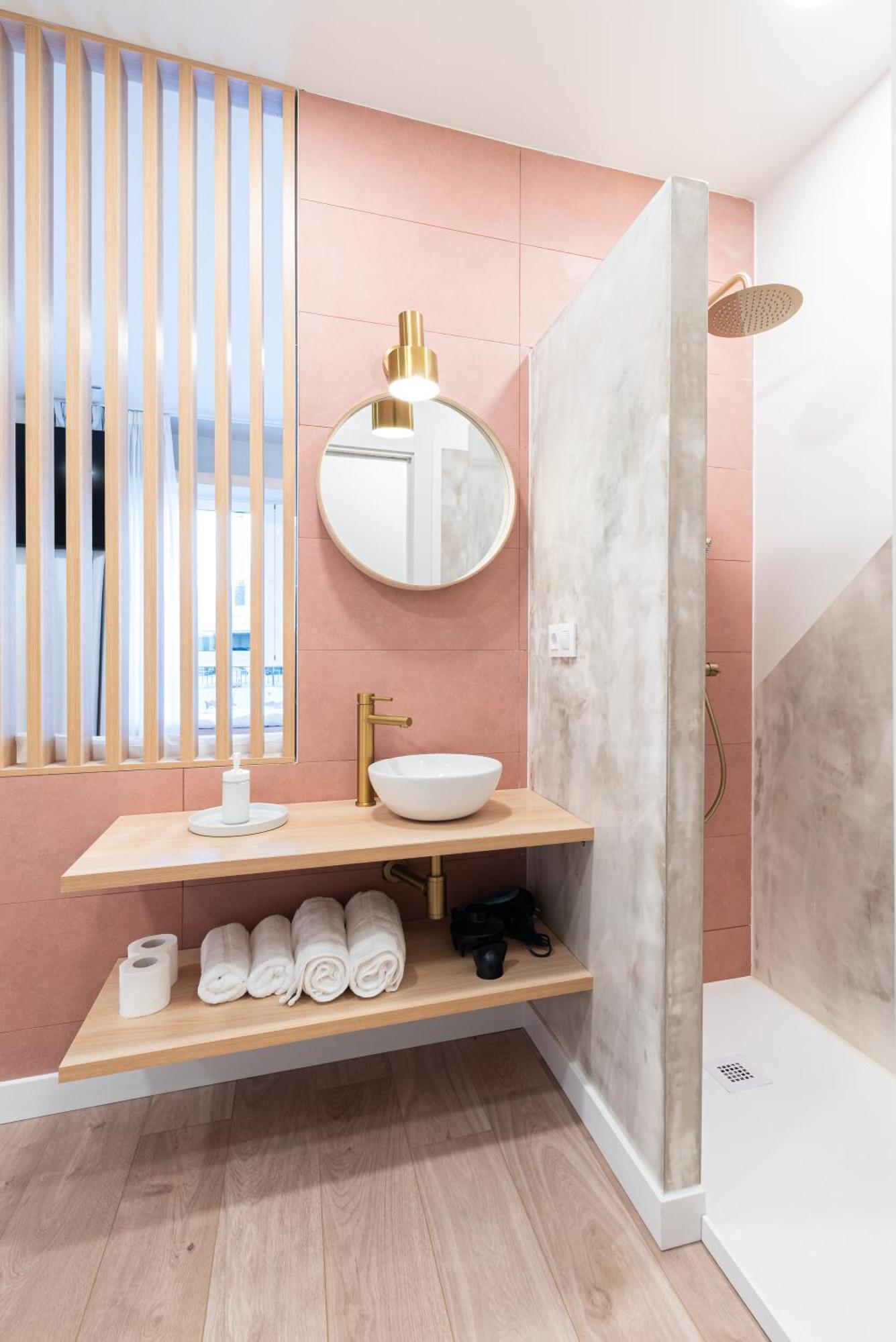 Apartamentos Turisticos Fatima, En El Centro De 比戈 外观 照片