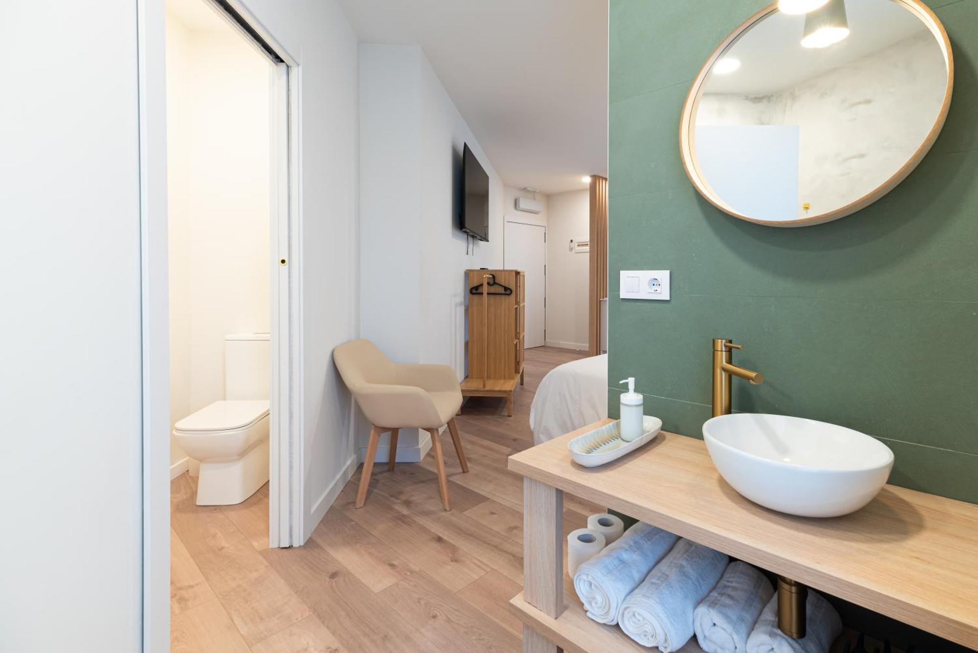Apartamentos Turisticos Fatima, En El Centro De 比戈 外观 照片